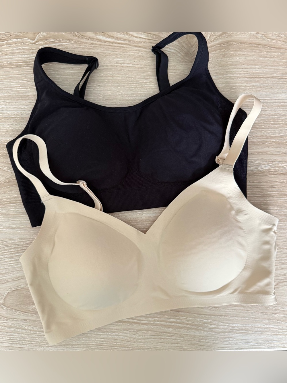 Shapermint Medium 2 Pack Wireless Bras Everyday Comfort Shape Nude Black